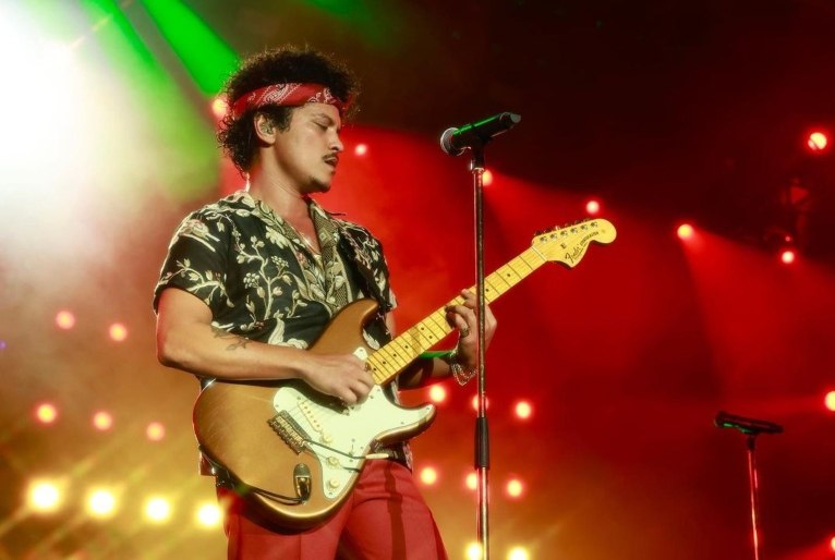 Bruno Mars No Brasil Ingressos Na Venda Geral Esgotam Em Menos De Uma Hora