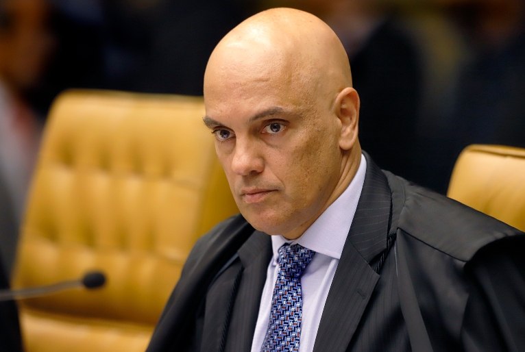 Alexandre De Moraes Determina Bloqueio De Perfis Do Pco Nas Redes Sociais