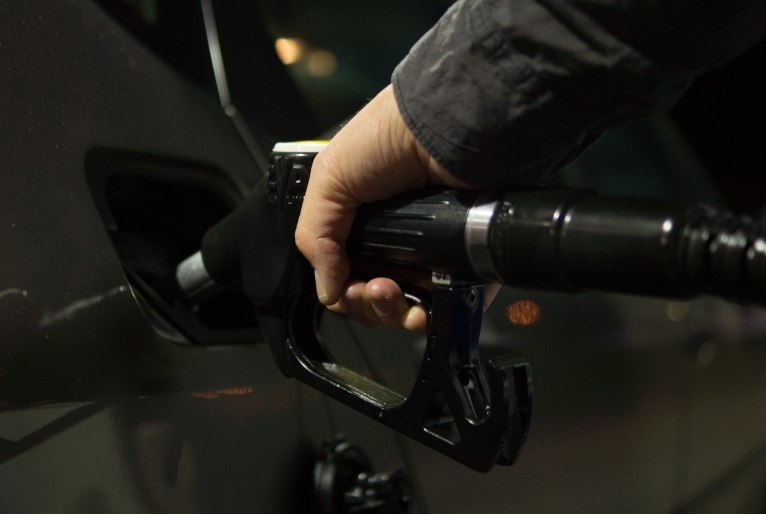 Gasolina subiu em 18 países do continente americano no primeiro