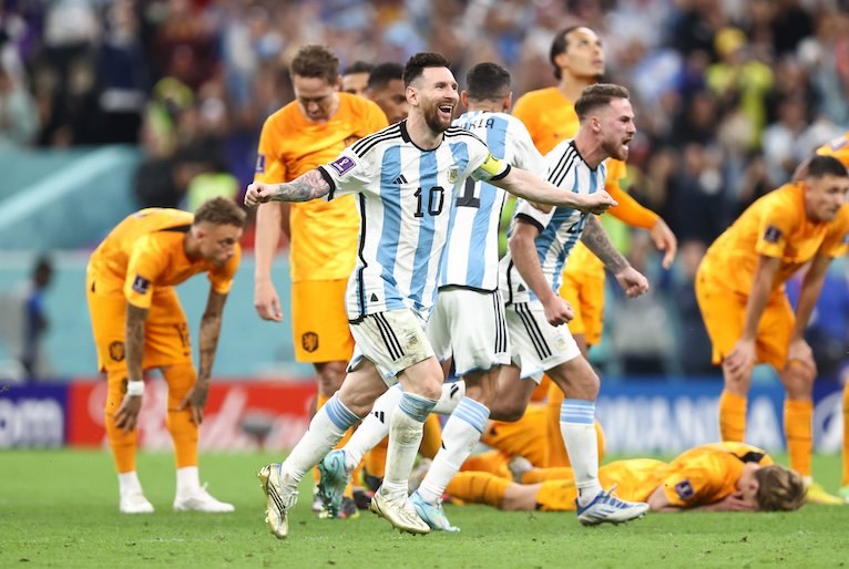 Argentina x Holanda: jogadores se desentendem em campo e iniciam tumulto