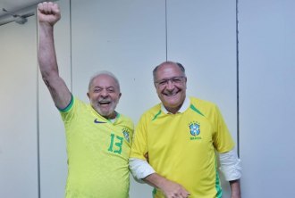 Reprodução/Twitter @lulaoficial | Foto: Cláudio Kbene