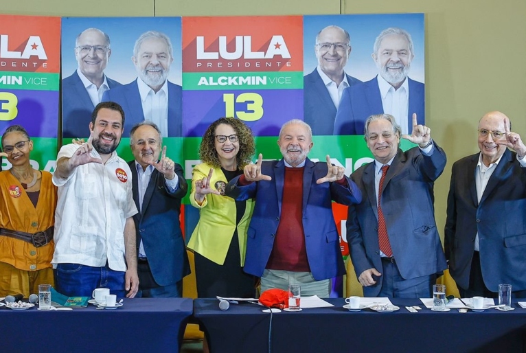 Reprodução/ Twitter @lulaoficial 