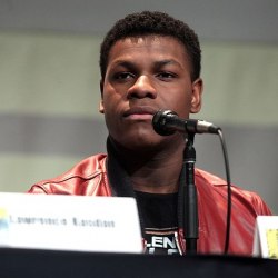 John Boyega fala sobre experiência em Star Wars: não criem um personagem  negro e vendam ele como importante para depois colocá-lo de lado - Cinema  com Rapadura