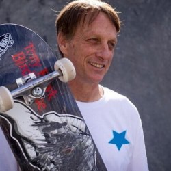 Reprodução/Instagram @tonyhawk