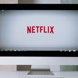 CEOs da Netflix defendem o cancelamento de séries, diz site