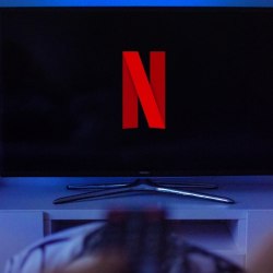 Netflix perde 1 milhão de usuários na Espanha com restrição de