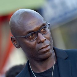 A morte de Lance Reddick deixa Hollywood de luto.