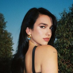 Reprodução | Instagram @dualipa