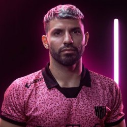 Com Foco No Fifa 21 Aguero Lanca Equipe De Esports