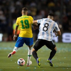 Brasil e Argentina empatam sem gols em jogo muito disputado