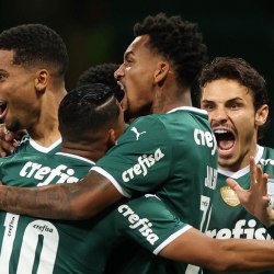 SP - Sao Paulo - 04/03/2022 - PAULISTA 2022 FINAL, PALMEIRAS X SAO PAULO -  Palmeiras players pose for a photo before the match against Sao Paulo at  the Arena Allianz Parque