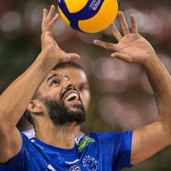 Paulo Pimenta aciona AGU por post do jogador de vôlei Wallace de Souza