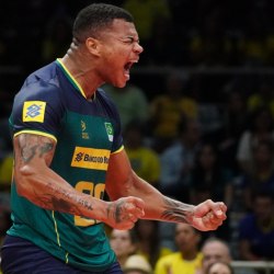 Brasil vira o jogo e vence República Tcheca no Pré-Olímpico de vôlei