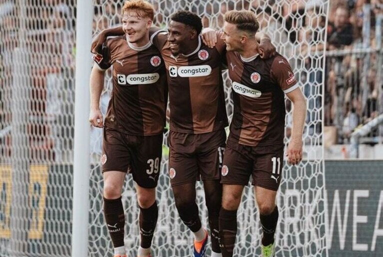 Foto reprodução Instagram @fcstpauli