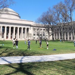 Reprodução/Facebook Massachusetts Institute of Technology (MIT)