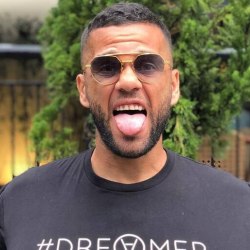 Reprodução/Facebook Dani Alves