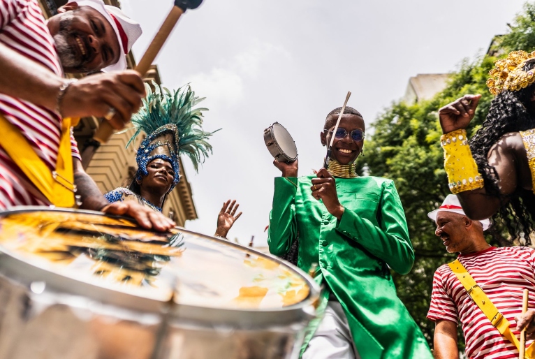 Carnaval 2025: confira dicas de segurança para aproveitar os dias de folia em São Paulo