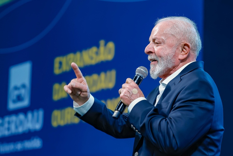 55% desaprovam a forma como Lula administra o país, aponta pesquisa Ipsos-Ipec