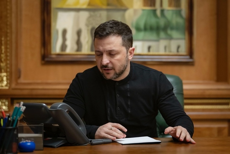 Zelensky diz que 'há boa chance de guerra entre Rússia contra Ucrânia acabar rapidamente'