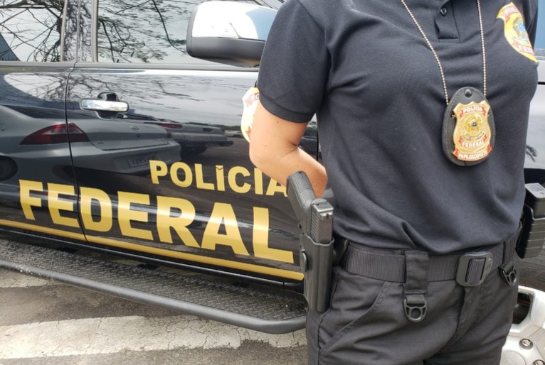 PF deflagra operação contra organização que traficou armas para o Comando Vermelho