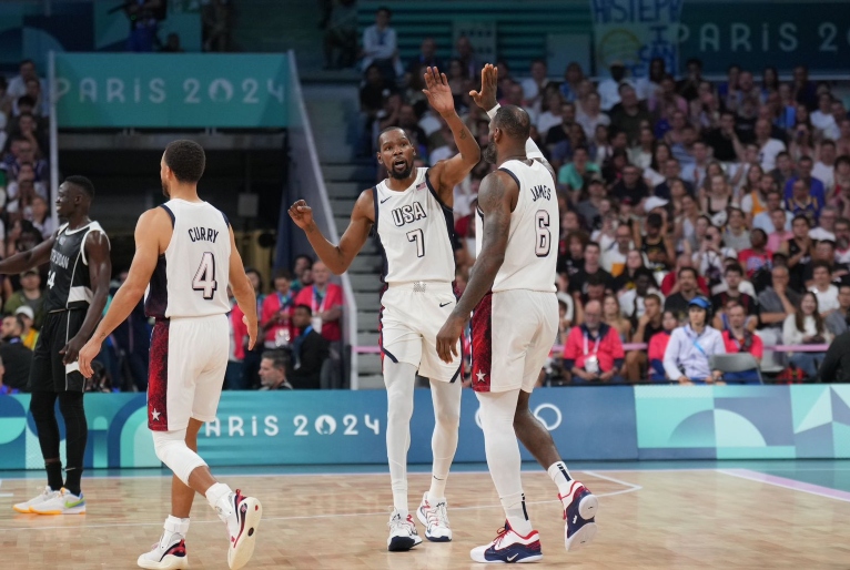 Reprodução/ 'X':@usabasketball