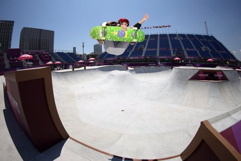 Skate na Olimpíada: saiba as diferenças entre as categorias park e